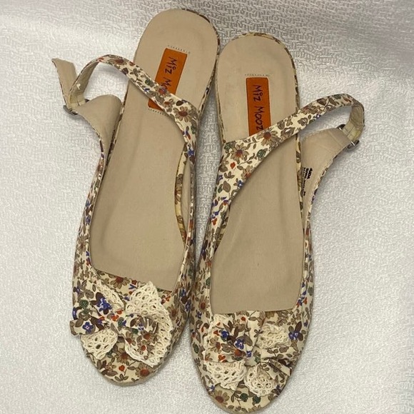 Miz Mooz AJDA Floral Espadrille Wedge Sandals Size 39 - Picture 3 of 8